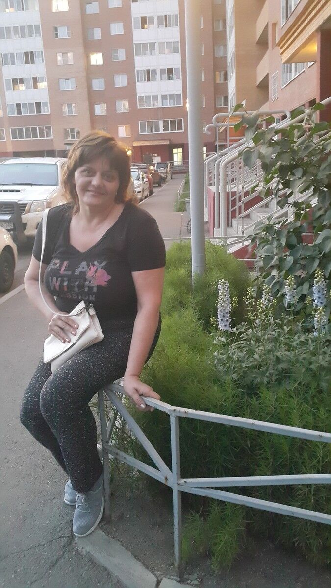  17074915  Lyubov, 60 ,    