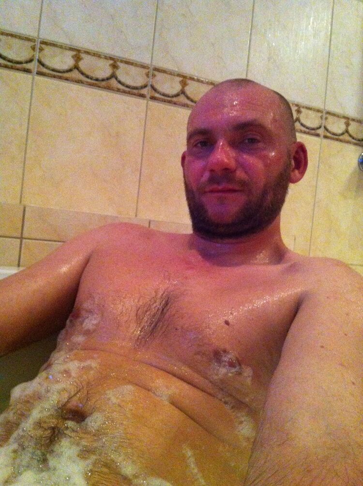  ,   Yuriy, 41 ,  