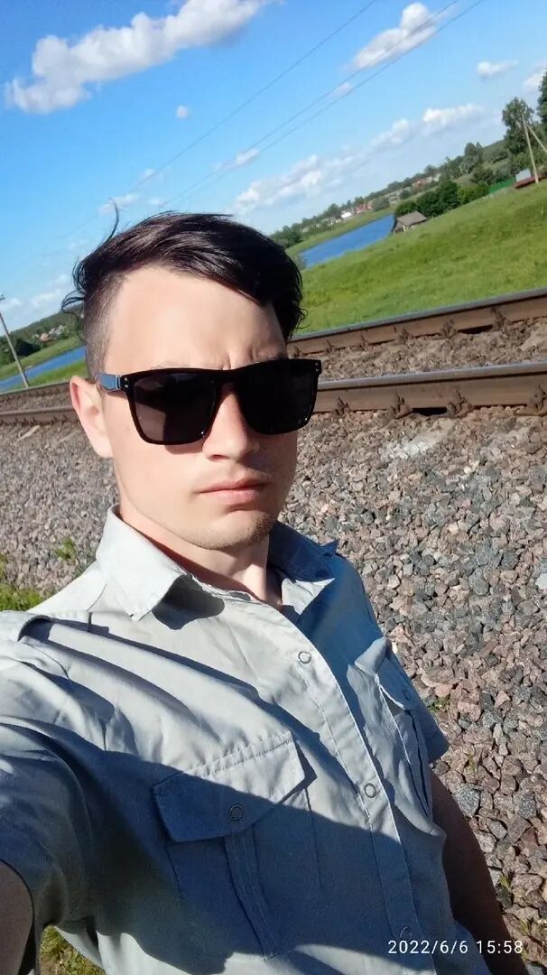  47684875  Sergei, 24 ,     