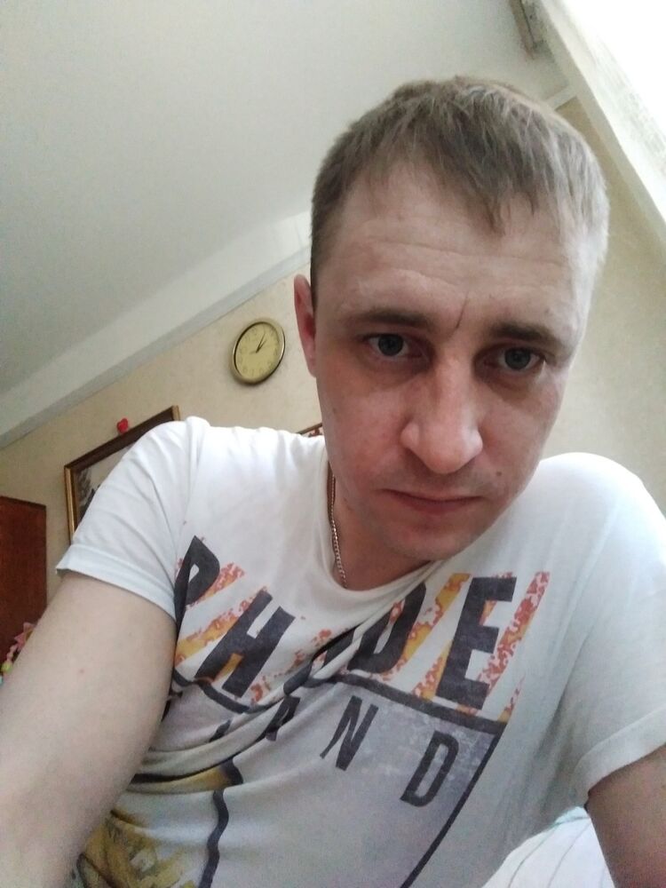  -,   Ignat, 35 ,   ,   , c 