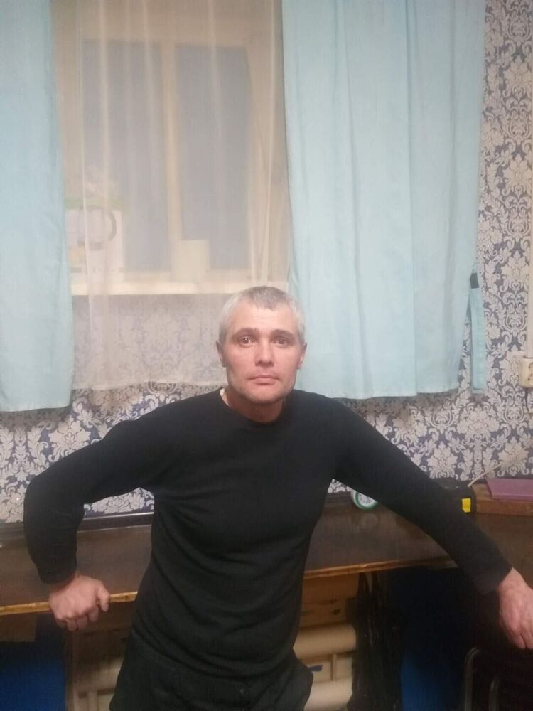  46938735  , 45 ,    