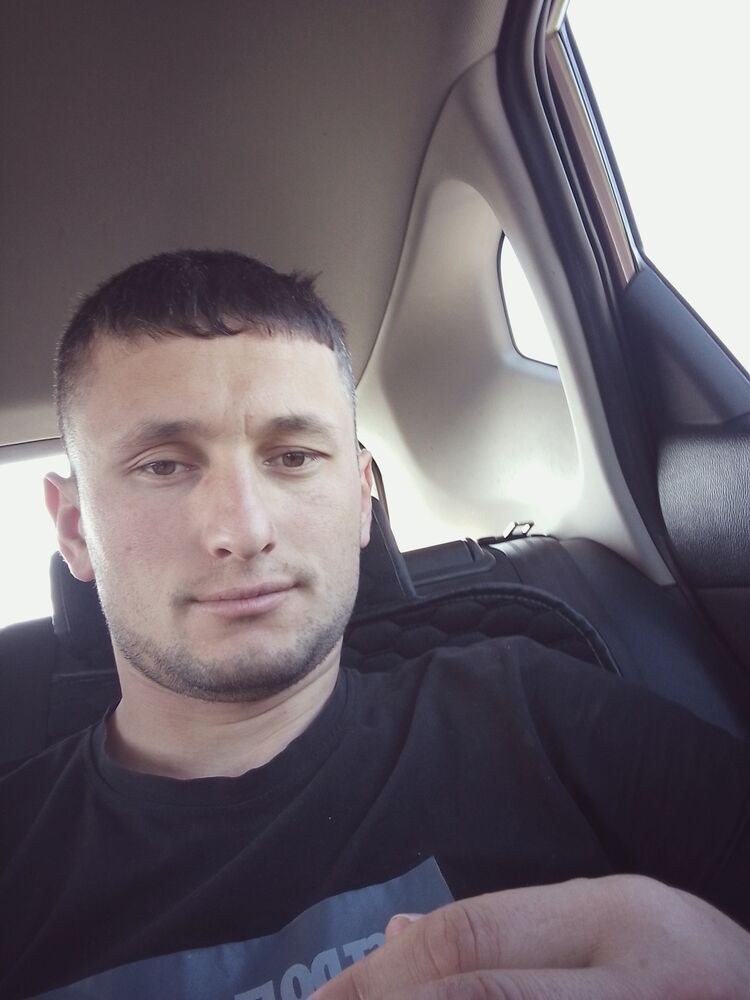  34844765  Husnidin, 29 ,     