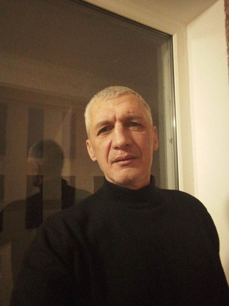  42162465  Andrey, 49 ,    