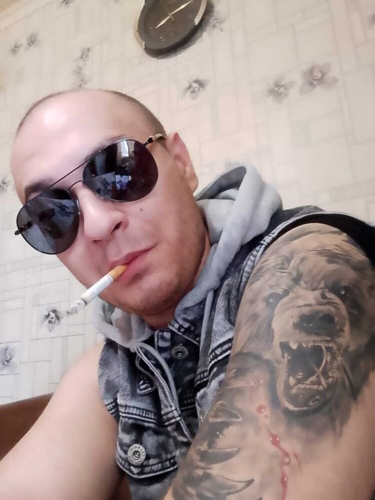  46717595  , 30 ,    