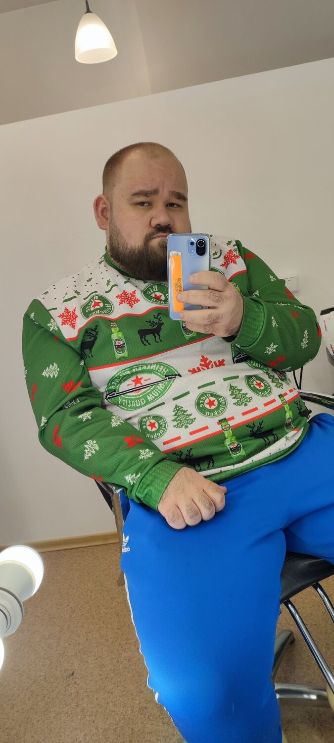  54490795  HENRIKH, 28 ,    