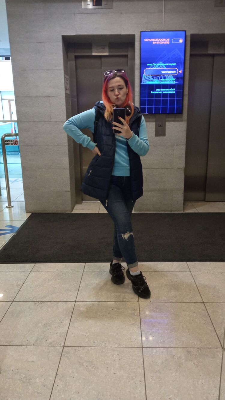  -,   Lisa, 27 ,   ,   