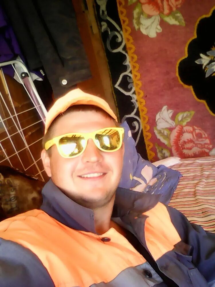  45564475  , 32 ,    