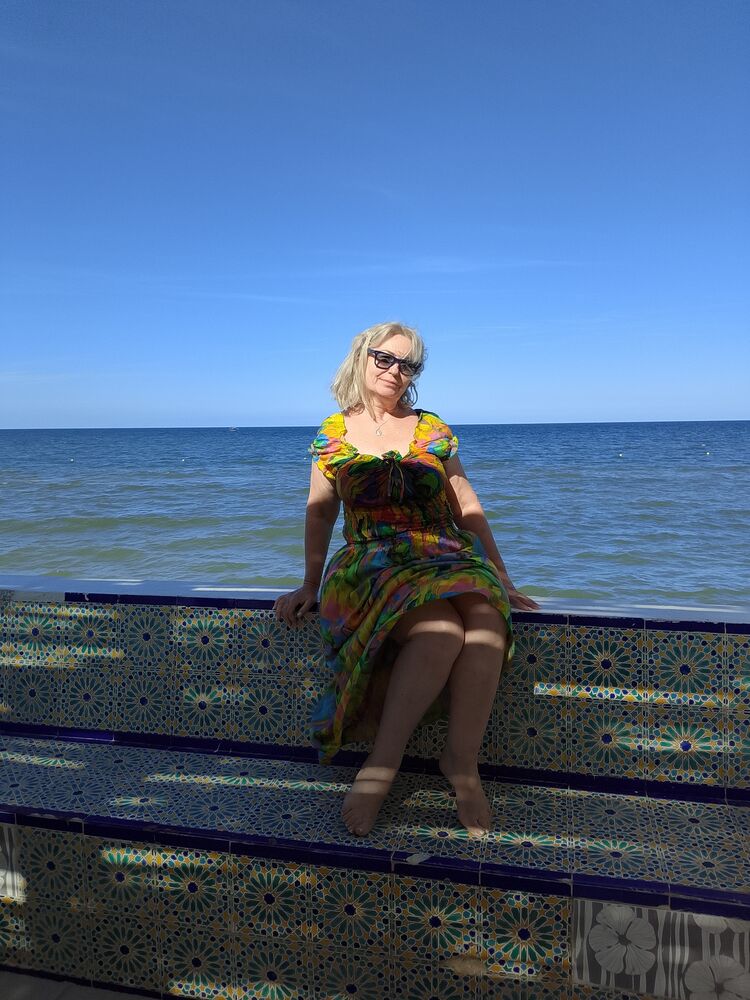  54013235  , 61 ,    -