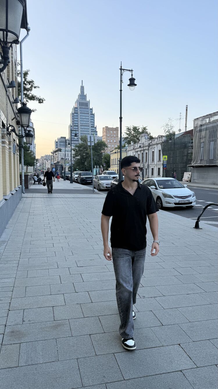  52862875  Nasser, 30 ,    