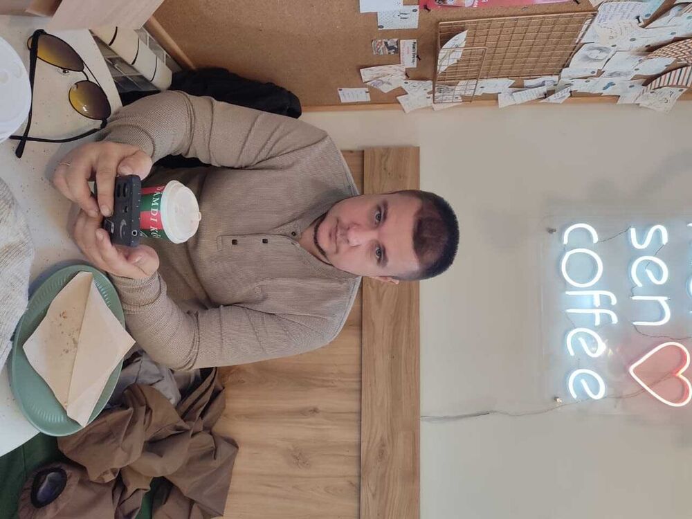  ,   Aleks, 30 ,   ,   