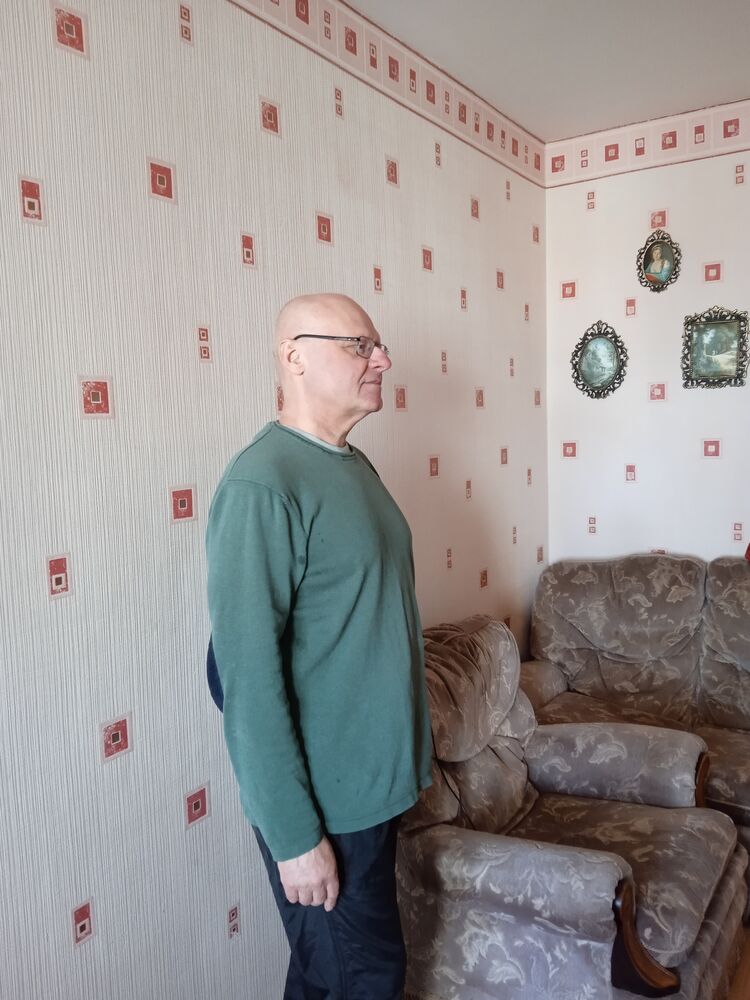  28472205  , 63 ,    -