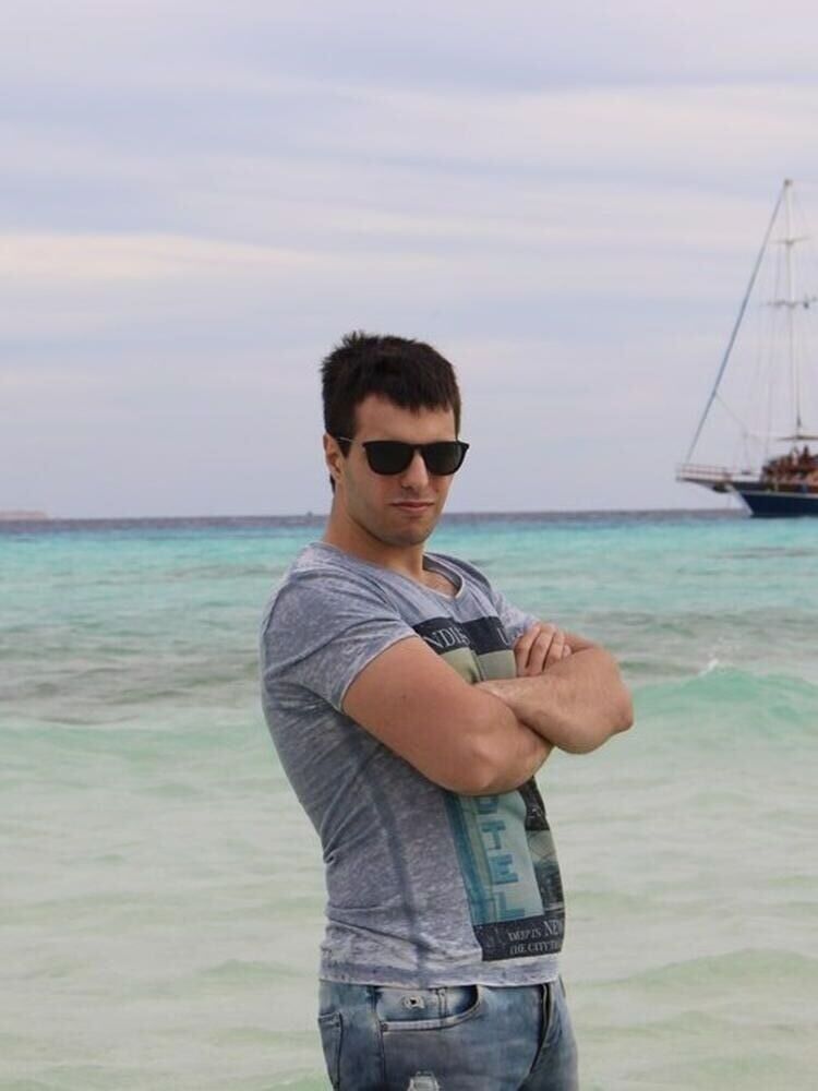 ���������� ��������, ���� ������� Hooch, 40 ���, ������������ ��� ������, ����� � ���������