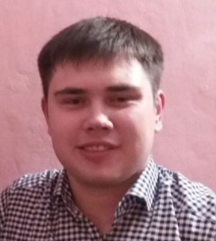  ,   Aleksander, 32 ,   ,   