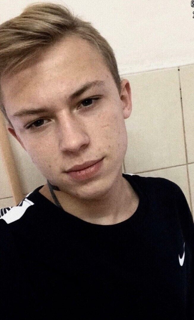  21706925  , 25 ,    
