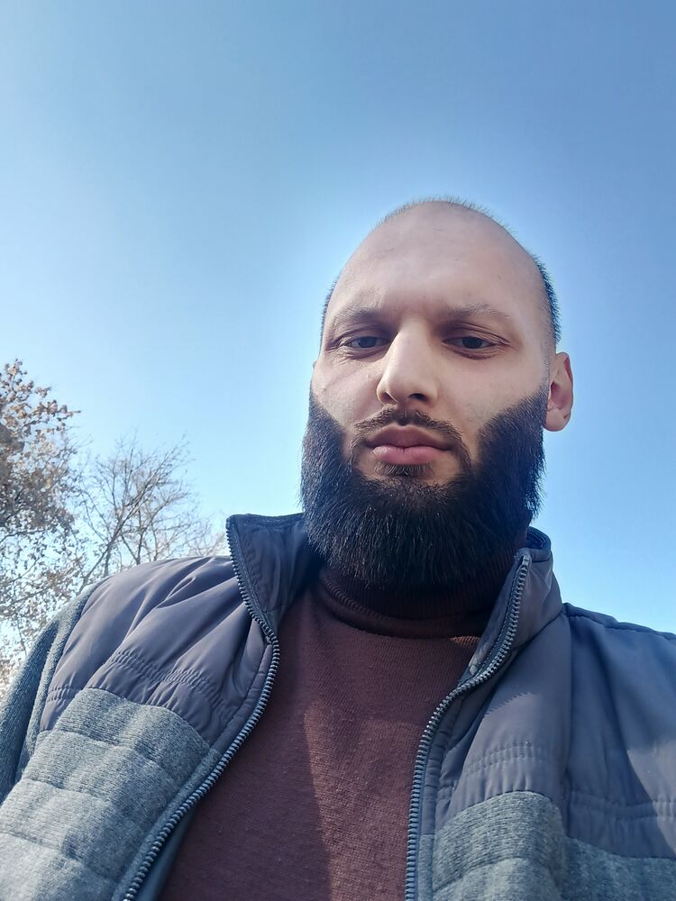  46921955  , 26 ,    