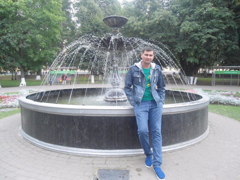  10789995  Ruslan, 35 ,    