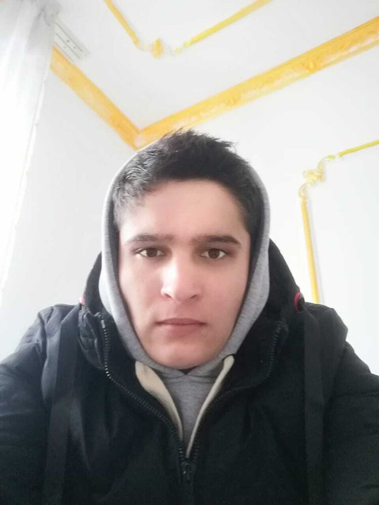  38447965  , 26 ,    