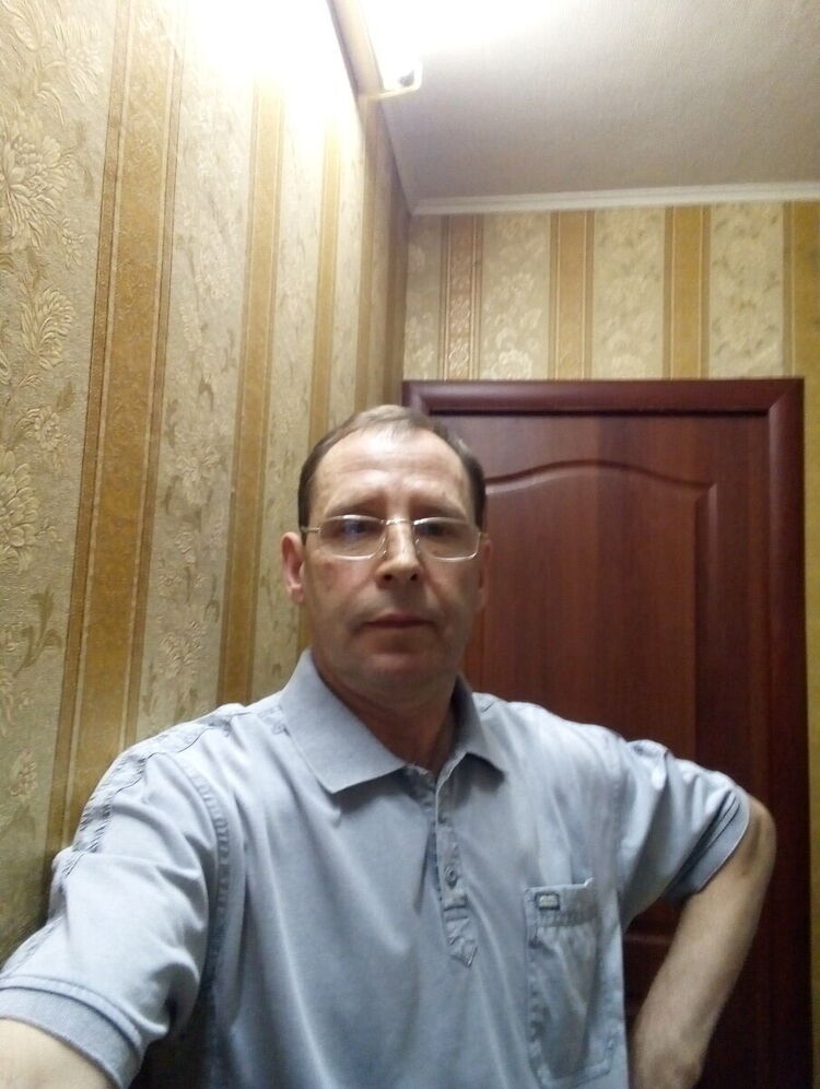  21067825  , 51 ,    