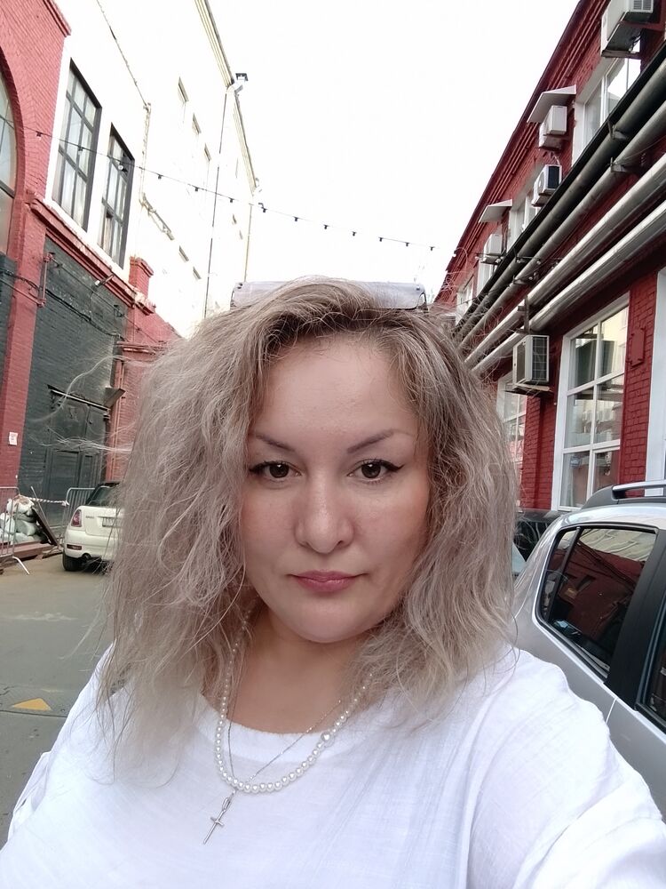  53148185  Lena, 38 ,    