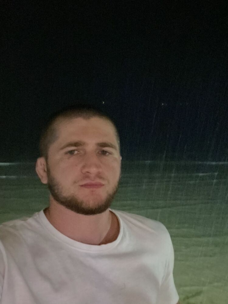  45410145  Ruslan, 32 ,    