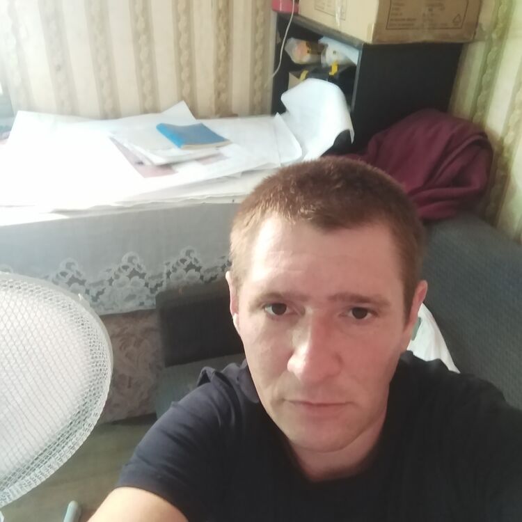  44425055  , 37 ,    