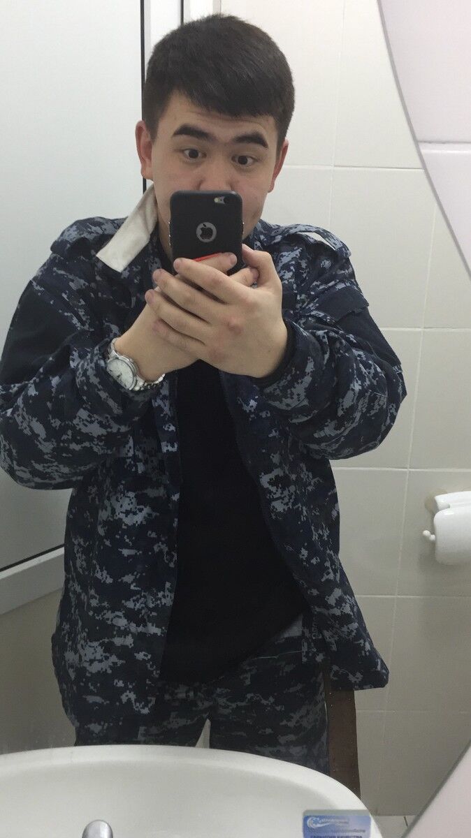  ,   Malik, 28 ,   ,   , c 