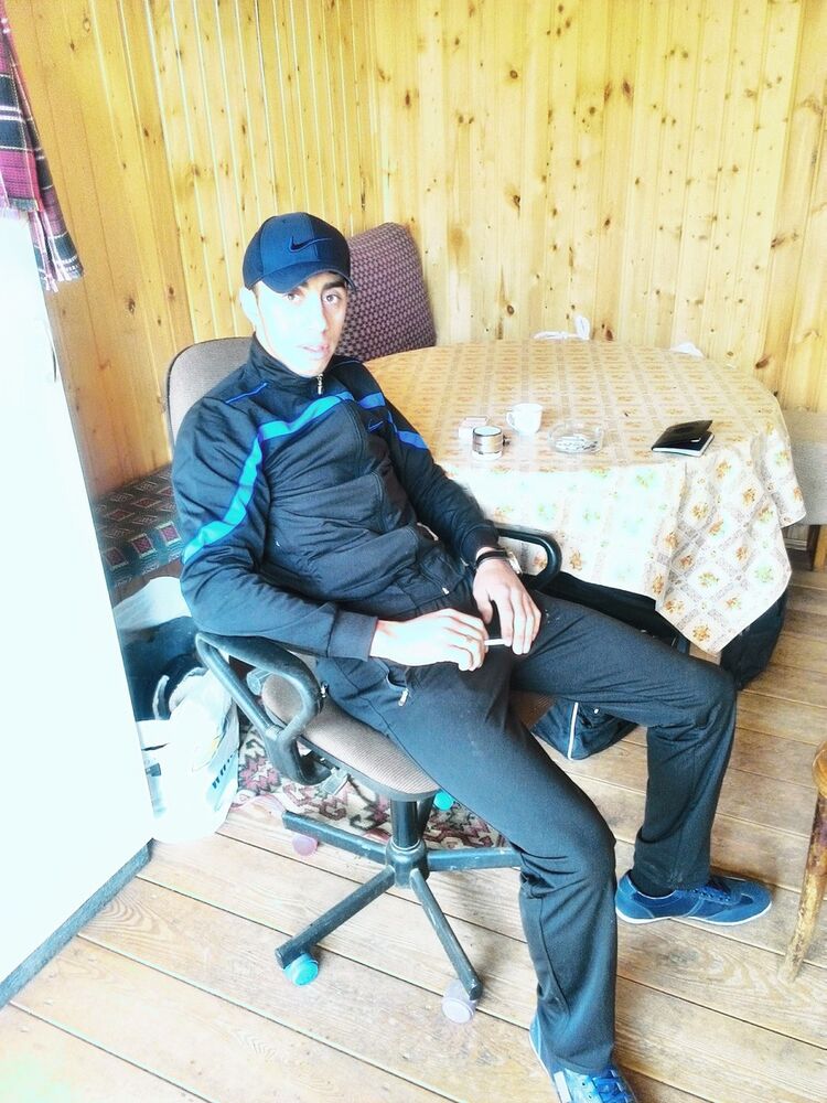  9660835  Karen, 30 ,    