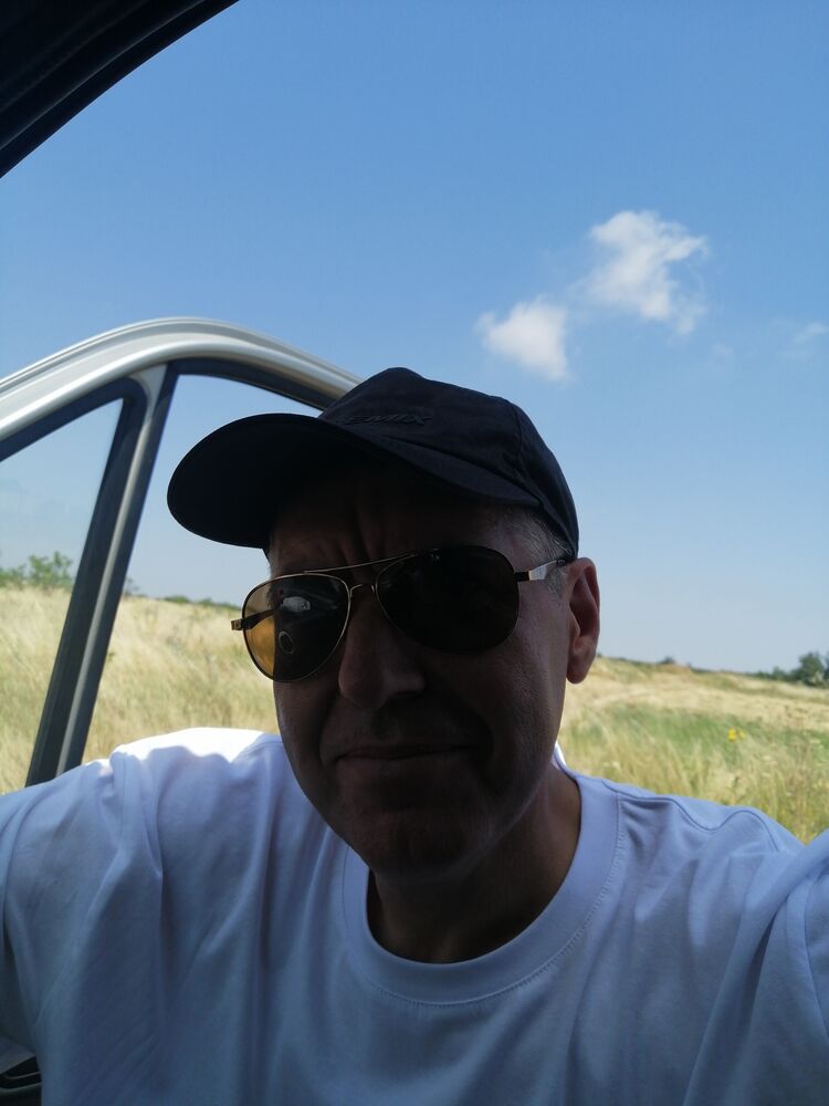 52841615  , 46 ,    