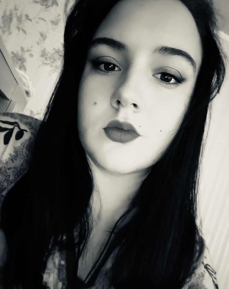  48683215  , 21 ,    