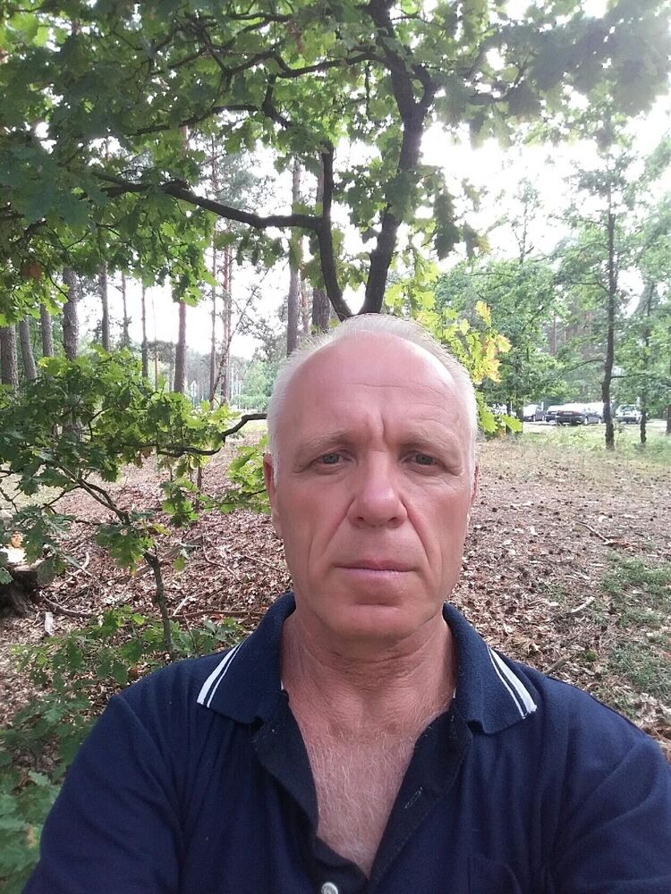  29878255  , 65 ,    