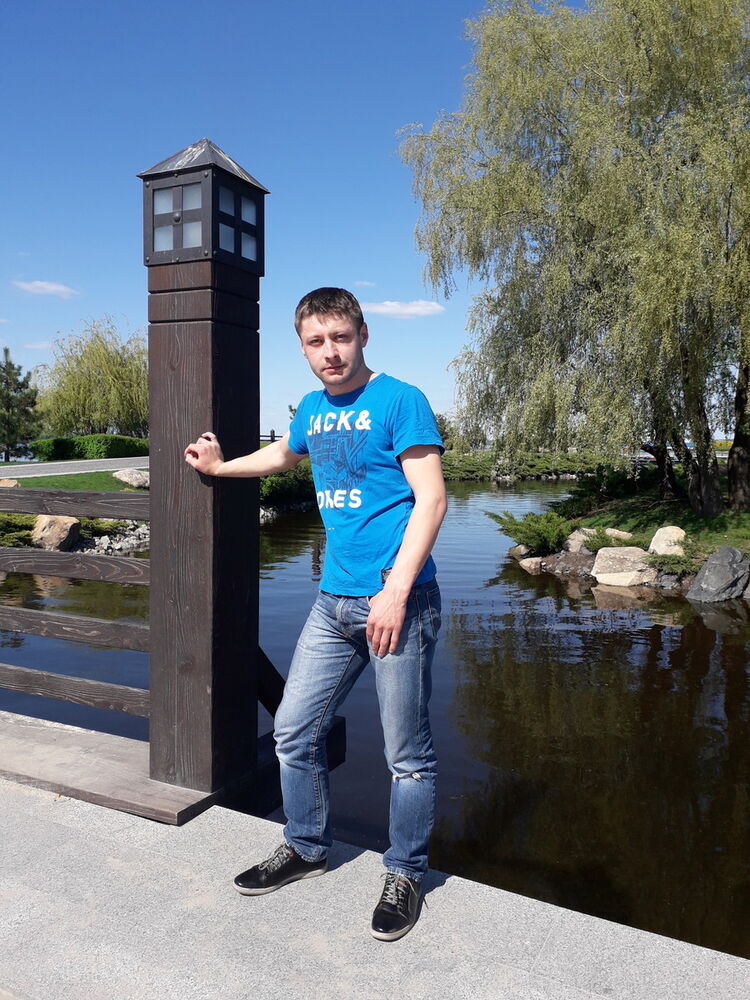  12517565  Andrey, 34 ,    