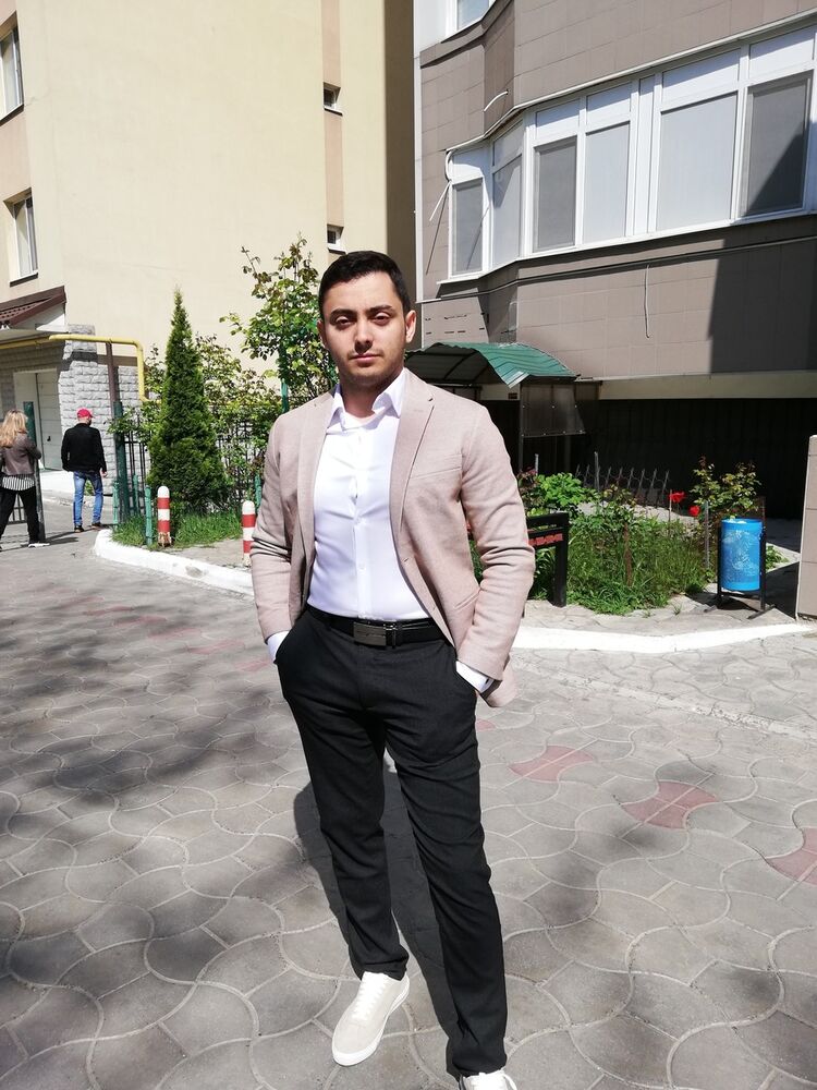  ,   Alex, 31 ,   ,   , c 