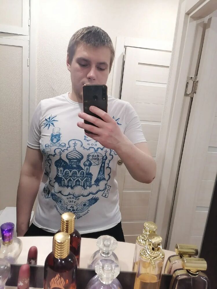  30832195  , 27 ,    