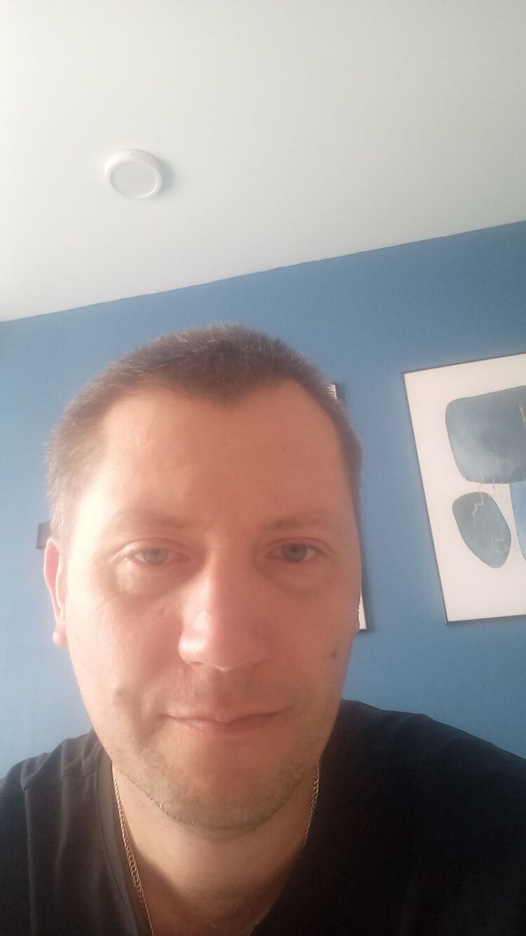  45976045  Igor, 39 ,    