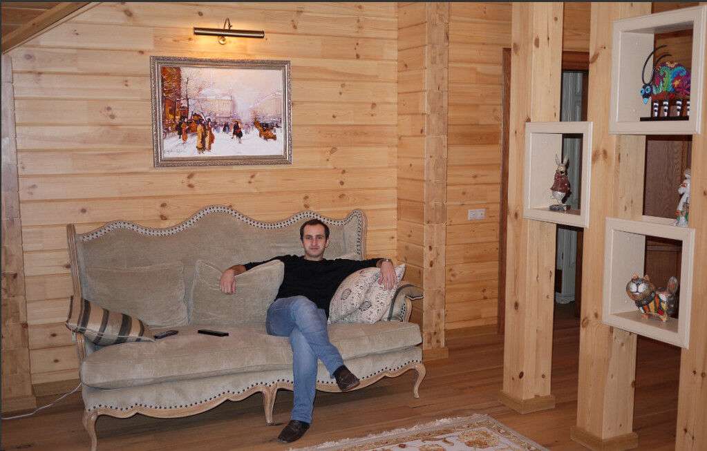  8185375  Giorgi, 38 ,    