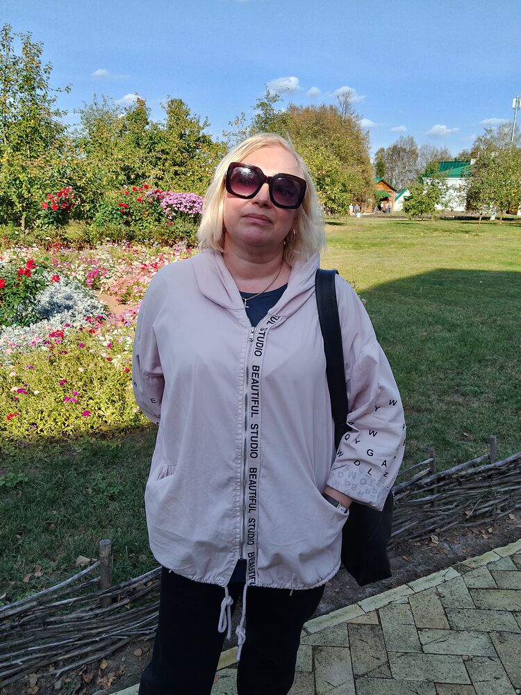  ,   Alla, 59 ,   c 
