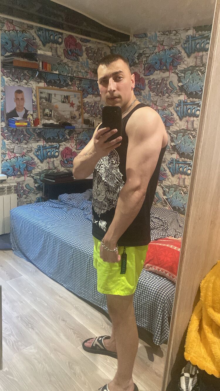  ,   Denis, 34 ,   ,   , c 