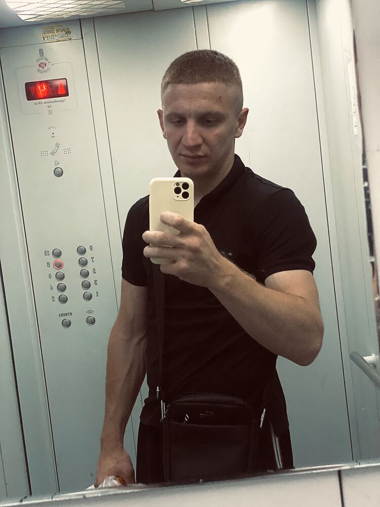  52432635  Vlad, 30 ,    