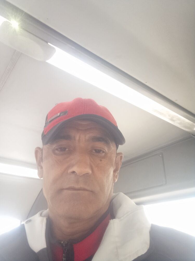  38291565  , 51 ,    