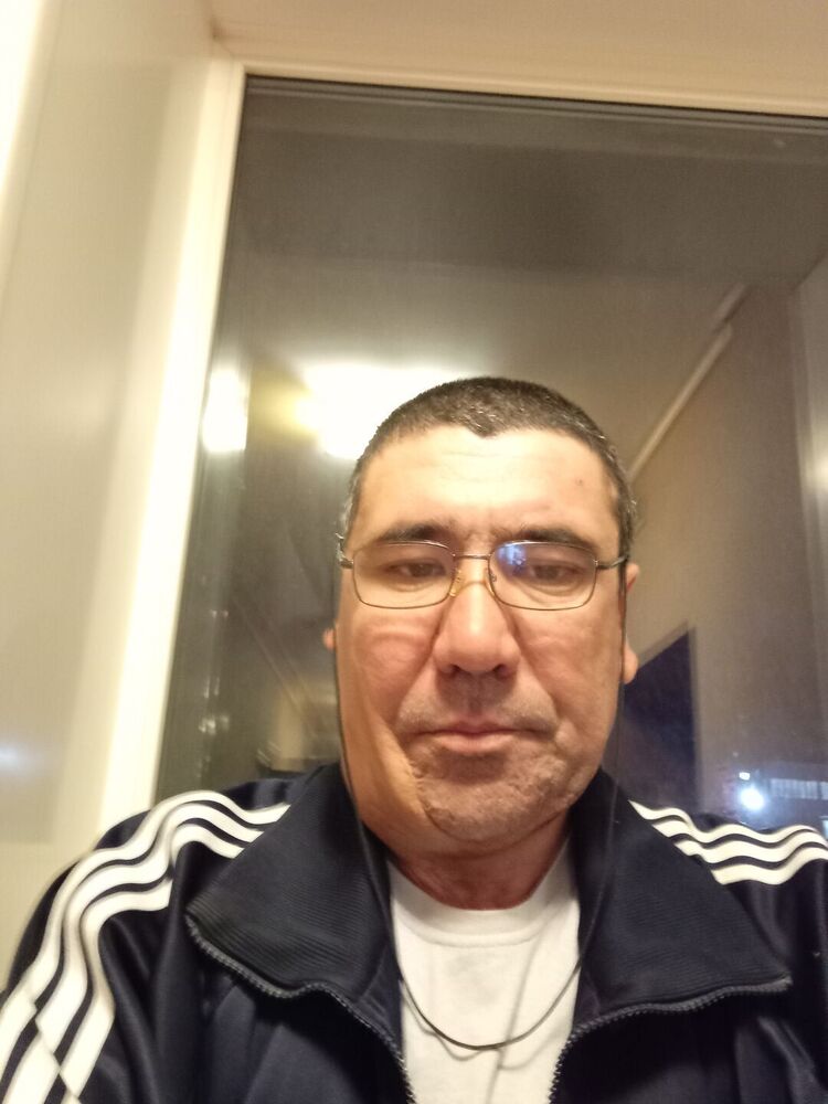  24357095  , 49 ,    