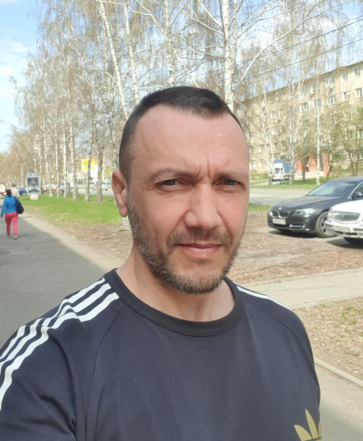  39781885  , 46 ,    