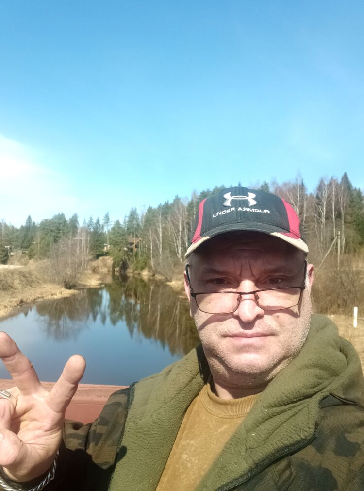  51333505  Andrey, 52 ,    