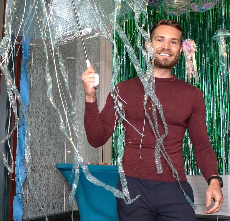 ���� 50748315 ������� ����, 37 ���, ���� ���������� � ������