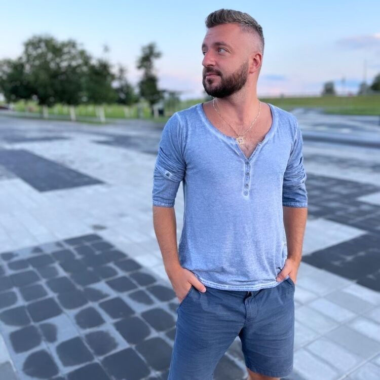  45196415  , 32 ,    