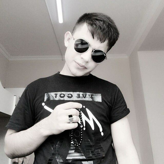  43277795  ALEXAN, 27 ,    