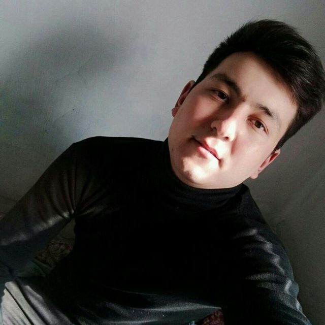  38757825  Bek, 25 ,    