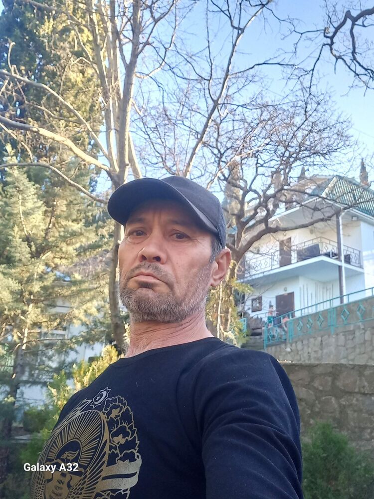  48168365  Akmal, 57 ,    