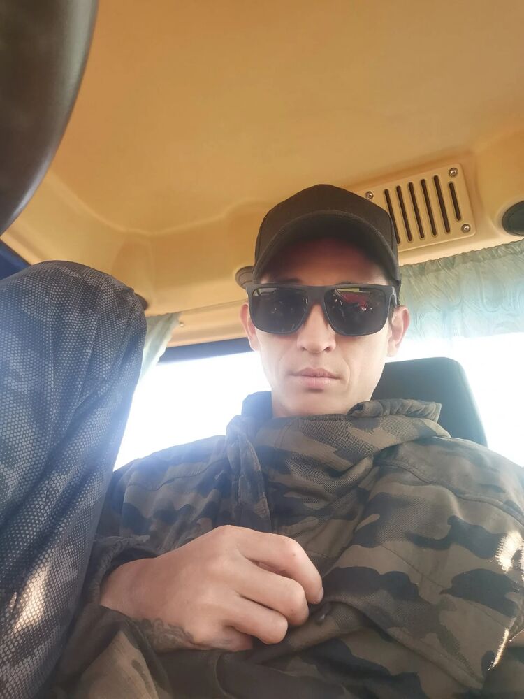  46151665  , 32 ,    