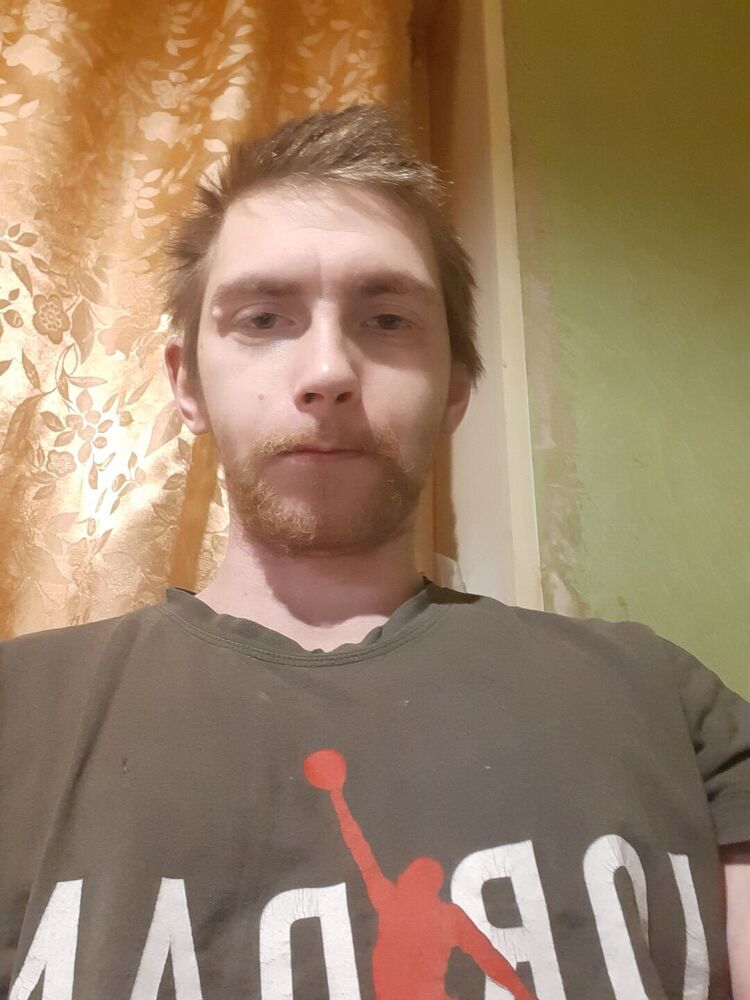  24706915  C, 33 ,    