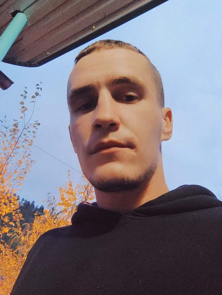  28355935  Pavel, 34 ,    